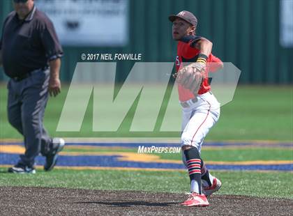 Thumbnail 2 in Allen vs. Harker Heights (UIL 6A Region 1 Area Playoff) photogallery.