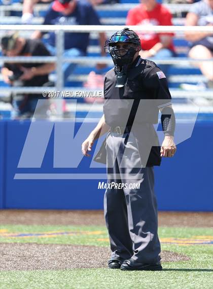 Thumbnail 3 in Allen vs. Harker Heights (UIL 6A Region 1 Area Playoff) photogallery.