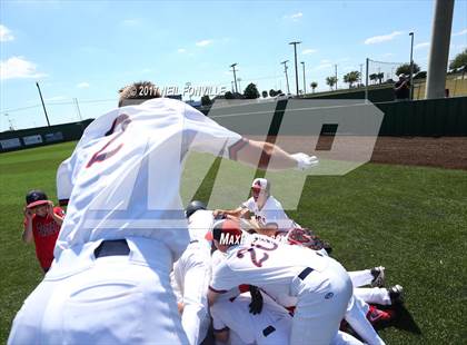 Thumbnail 1 in Allen vs. Harker Heights (UIL 6A Region 1 Area Playoff) photogallery.