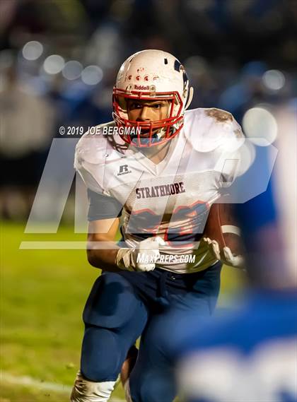 Thumbnail 1 in Strathmore @ Caruthers (CIF CS D5 Semifinal) photogallery.
