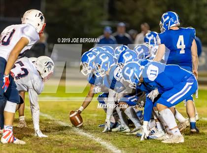 Thumbnail 2 in Strathmore @ Caruthers (CIF CS D5 Semifinal) photogallery.