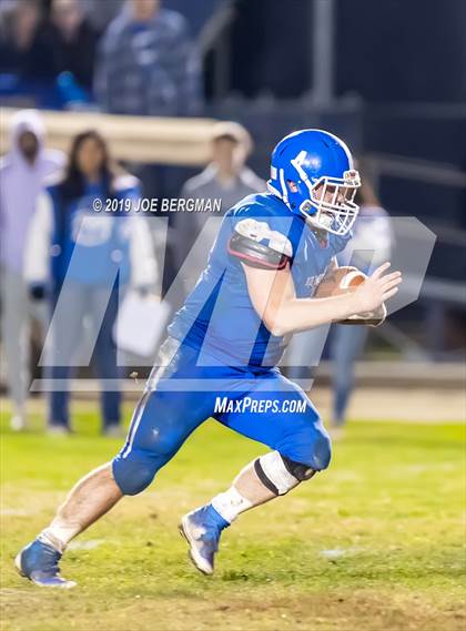 Thumbnail 2 in Strathmore @ Caruthers (CIF CS D5 Semifinal) photogallery.