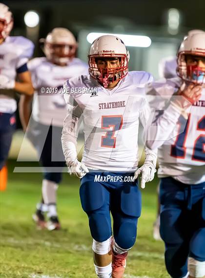 Thumbnail 1 in Strathmore @ Caruthers (CIF CS D5 Semifinal) photogallery.