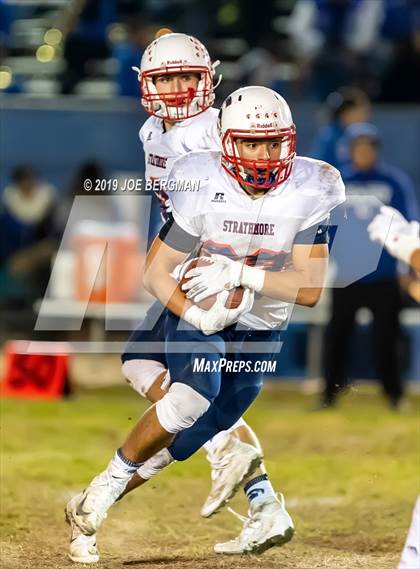 Thumbnail 1 in Strathmore @ Caruthers (CIF CS D5 Semifinal) photogallery.