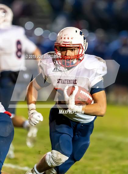 Thumbnail 3 in Strathmore @ Caruthers (CIF CS D5 Semifinal) photogallery.
