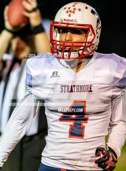 Thumbnail 3 in Strathmore @ Caruthers (CIF CS D5 Semifinal) photogallery.