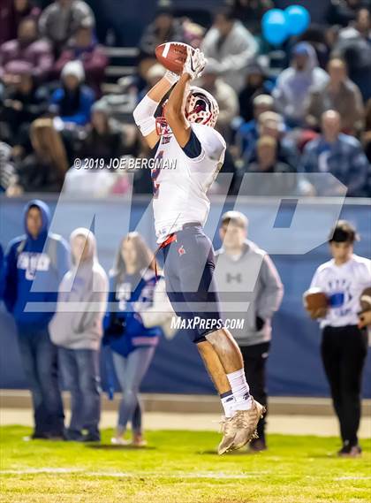 Thumbnail 1 in Strathmore @ Caruthers (CIF CS D5 Semifinal) photogallery.