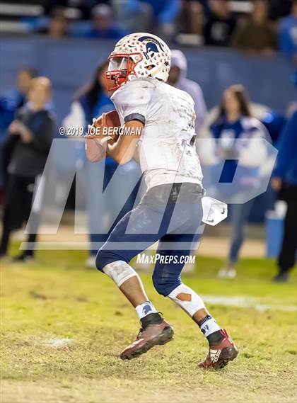 Thumbnail 3 in Strathmore @ Caruthers (CIF CS D5 Semifinal) photogallery.