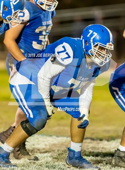 Thumbnail 1 in Strathmore @ Caruthers (CIF CS D5 Semifinal) photogallery.