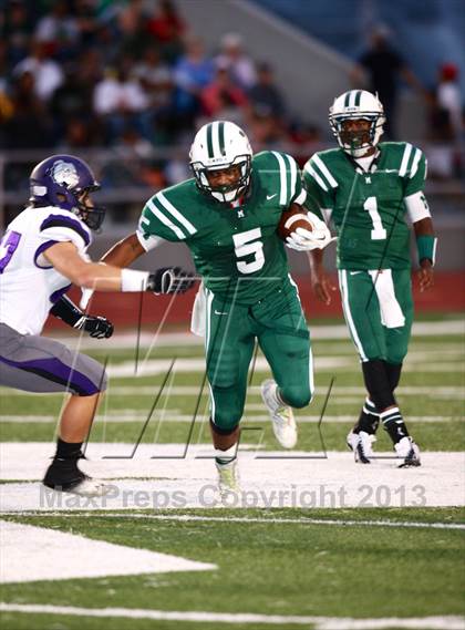 Thumbnail 3 in Muskogee vs. Fayetteville photogallery.