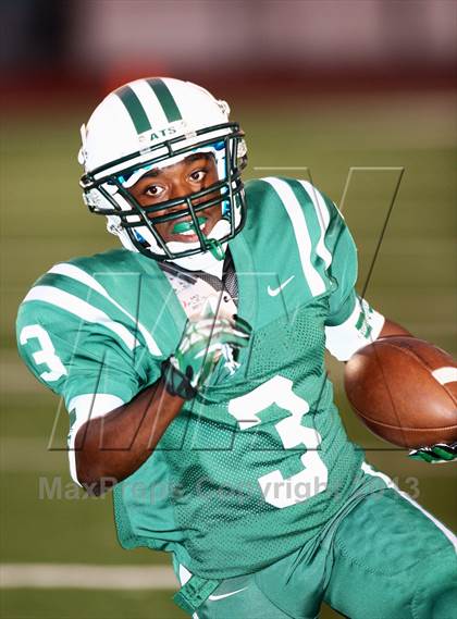Thumbnail 2 in Muskogee vs. Fayetteville photogallery.