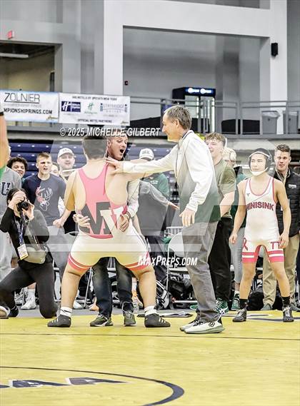 Thumbnail 1 in NYSPHSAA Wrestling Dual Finals D1 (Minisink Valley vs Farmingdale) photogallery.