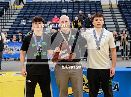 Thumbnail 2 in NYSPHSAA Wrestling Dual Finals D1 (Minisink Valley vs Farmingdale) photogallery.