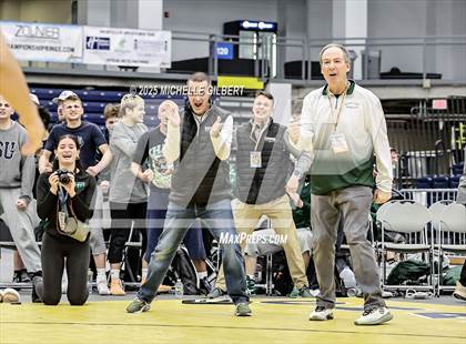 Thumbnail 3 in NYSPHSAA Wrestling Dual Finals D1 (Minisink Valley vs Farmingdale) photogallery.