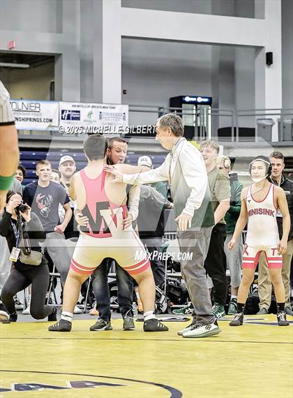 Thumbnail 2 in NYSPHSAA Wrestling Dual Finals D1 (Minisink Valley vs Farmingdale) photogallery.