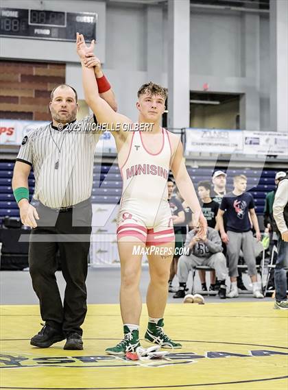 Thumbnail 2 in NYSPHSAA Wrestling Dual Finals D1 (Minisink Valley vs Farmingdale) photogallery.