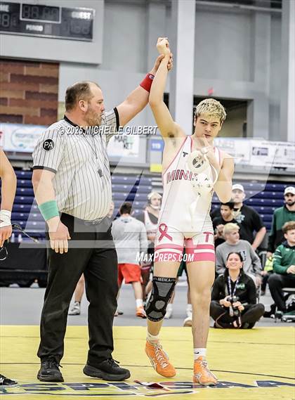 Thumbnail 1 in NYSPHSAA Wrestling Dual Finals D1 (Minisink Valley vs Farmingdale) photogallery.