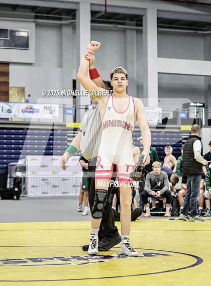 Thumbnail 3 in NYSPHSAA Wrestling Dual Finals D1 (Minisink Valley vs Farmingdale) photogallery.