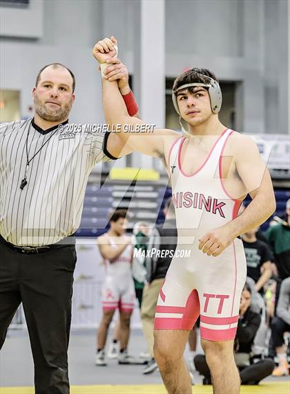 Thumbnail 3 in NYSPHSAA Wrestling Dual Finals D1 (Minisink Valley vs Farmingdale) photogallery.
