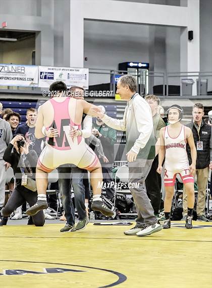 Thumbnail 2 in NYSPHSAA Wrestling Dual Finals D1 (Minisink Valley vs Farmingdale) photogallery.