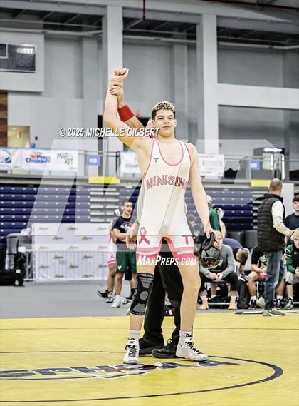 Thumbnail 1 in NYSPHSAA Wrestling Dual Finals D1 (Minisink Valley vs Farmingdale) photogallery.