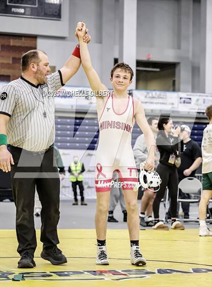 Thumbnail 2 in NYSPHSAA Wrestling Dual Finals D1 (Minisink Valley vs Farmingdale) photogallery.
