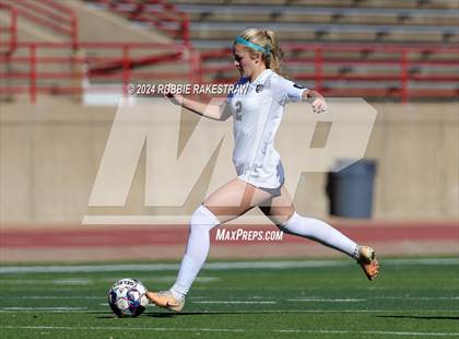 Thumbnail 2 in Little Elm vs Ursuline Academy (Duncanville Classic) photogallery.