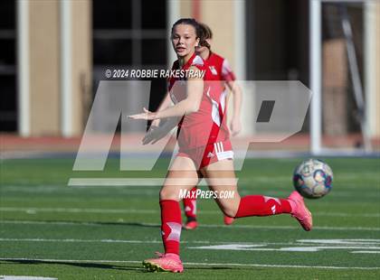 Thumbnail 3 in Little Elm vs Ursuline Academy (Duncanville Classic) photogallery.