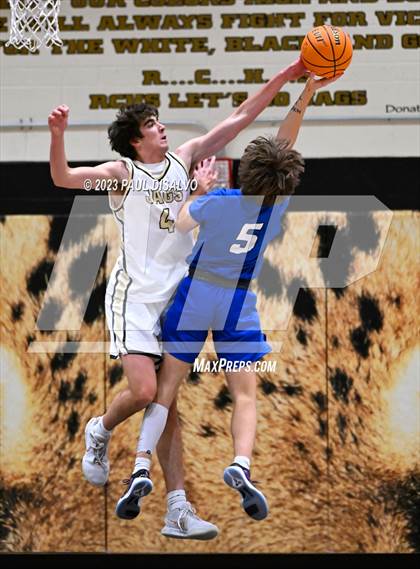 Thumbnail 2 in Rock Canyon vs. Grandview photogallery.