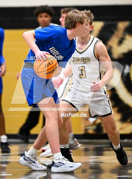 Thumbnail 1 in Rock Canyon vs. Grandview photogallery.
