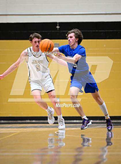 Thumbnail 2 in Rock Canyon vs. Grandview photogallery.