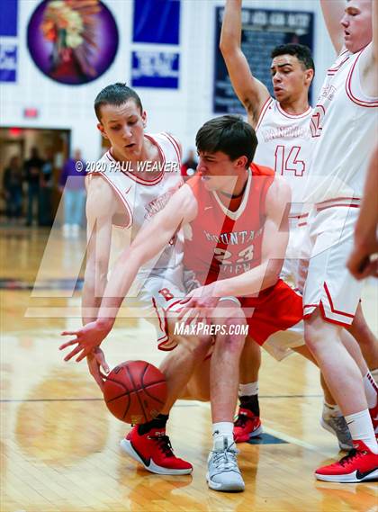 Thumbnail 1 in Bloomsburg vs. Mountain View (PIAA 2A First Round) photogallery.