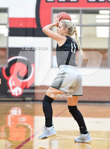 Thumbnail 2 in Santo @ Mineral Wells(scrimmage) photogallery.
