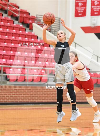Thumbnail 3 in Santo @ Mineral Wells(scrimmage) photogallery.