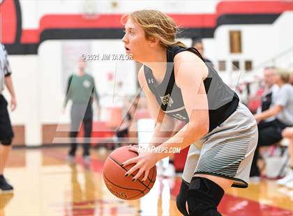 Thumbnail 2 in Santo @ Mineral Wells(scrimmage) photogallery.