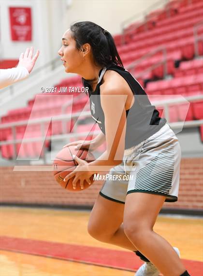 Thumbnail 1 in Santo @ Mineral Wells(scrimmage) photogallery.