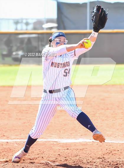 Thumbnail 2 in Roosevelt vs. Canyon (Dave Kops Tournament of Champions) photogallery.