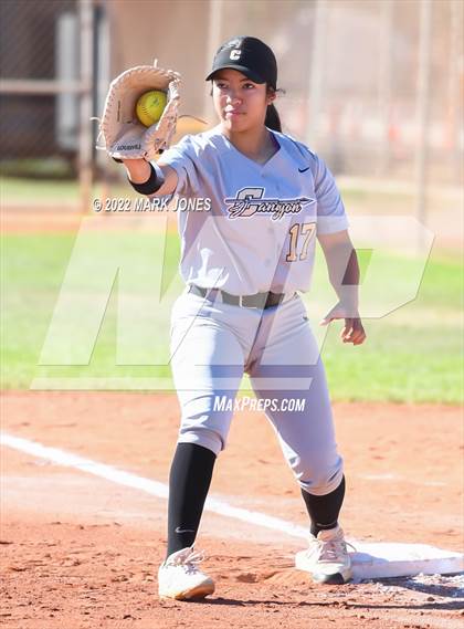 Thumbnail 3 in Roosevelt vs. Canyon (Dave Kops Tournament of Champions) photogallery.