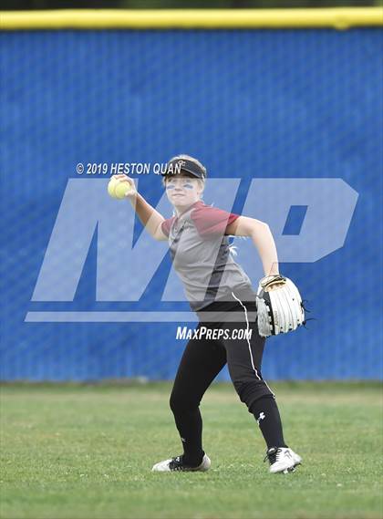 Thumbnail 2 in  Oaks Christian vs.Santa Margarita (CIF-SS D1 Playoff) photogallery.