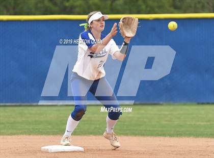Thumbnail 2 in  Oaks Christian vs.Santa Margarita (CIF-SS D1 Playoff) photogallery.