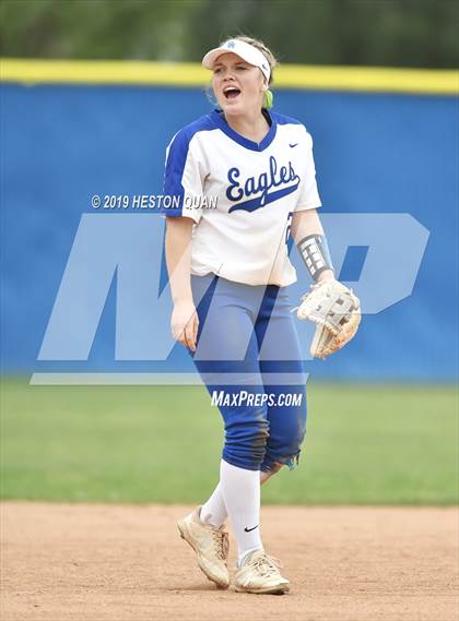 Thumbnail 2 in  Oaks Christian vs.Santa Margarita (CIF-SS D1 Playoff) photogallery.