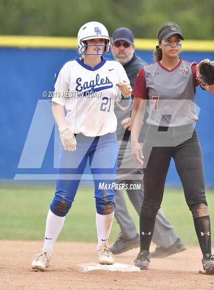 Thumbnail 3 in  Oaks Christian vs.Santa Margarita (CIF-SS D1 Playoff) photogallery.