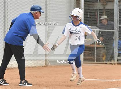 Thumbnail 2 in  Oaks Christian vs.Santa Margarita (CIF-SS D1 Playoff) photogallery.