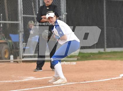 Thumbnail 2 in  Oaks Christian vs.Santa Margarita (CIF-SS D1 Playoff) photogallery.