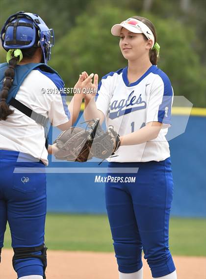 Thumbnail 2 in  Oaks Christian vs.Santa Margarita (CIF-SS D1 Playoff) photogallery.