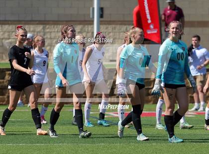 Thumbnail 2 in A&M Consolidated vs. Colleyville Heritage (UIL 5A Soccer Division I Final) photogallery.