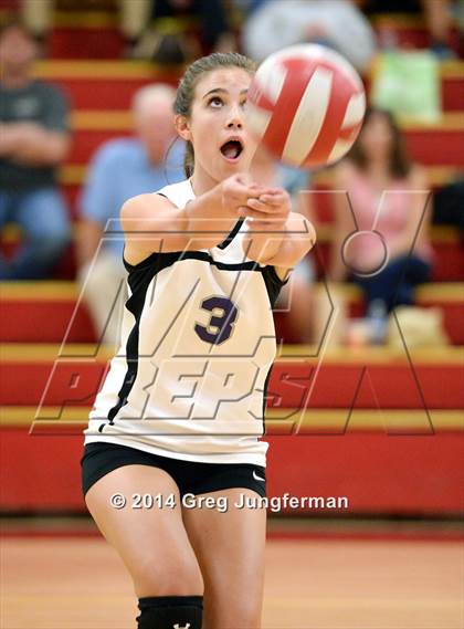 Thumbnail 2 in Ukiah @ Cardinal Newman photogallery.