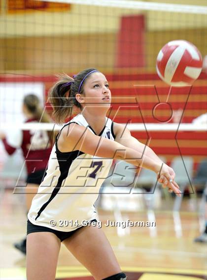 Thumbnail 1 in Ukiah @ Cardinal Newman photogallery.