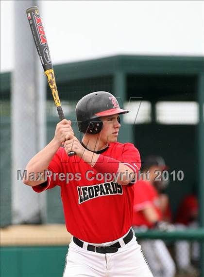 Thumbnail 2 in Crandall @ Lovejoy photogallery.