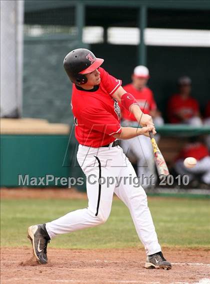 Thumbnail 3 in Crandall @ Lovejoy photogallery.